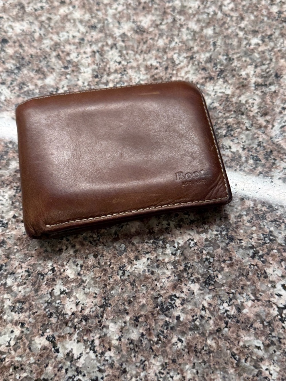 Roots Chestnut Leather Compact Bifold Wallet